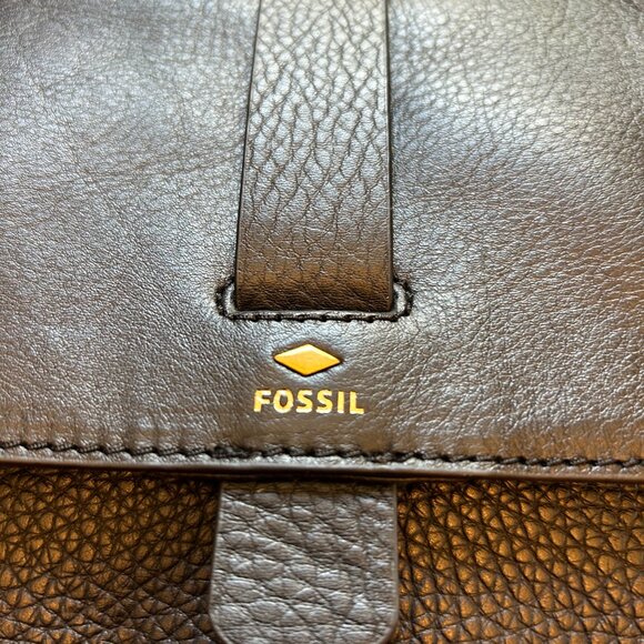 Fossil Kinley Small Black Fold Over Leather Crossbody Bag Black Pebbled Leather - Picture 13 of 16